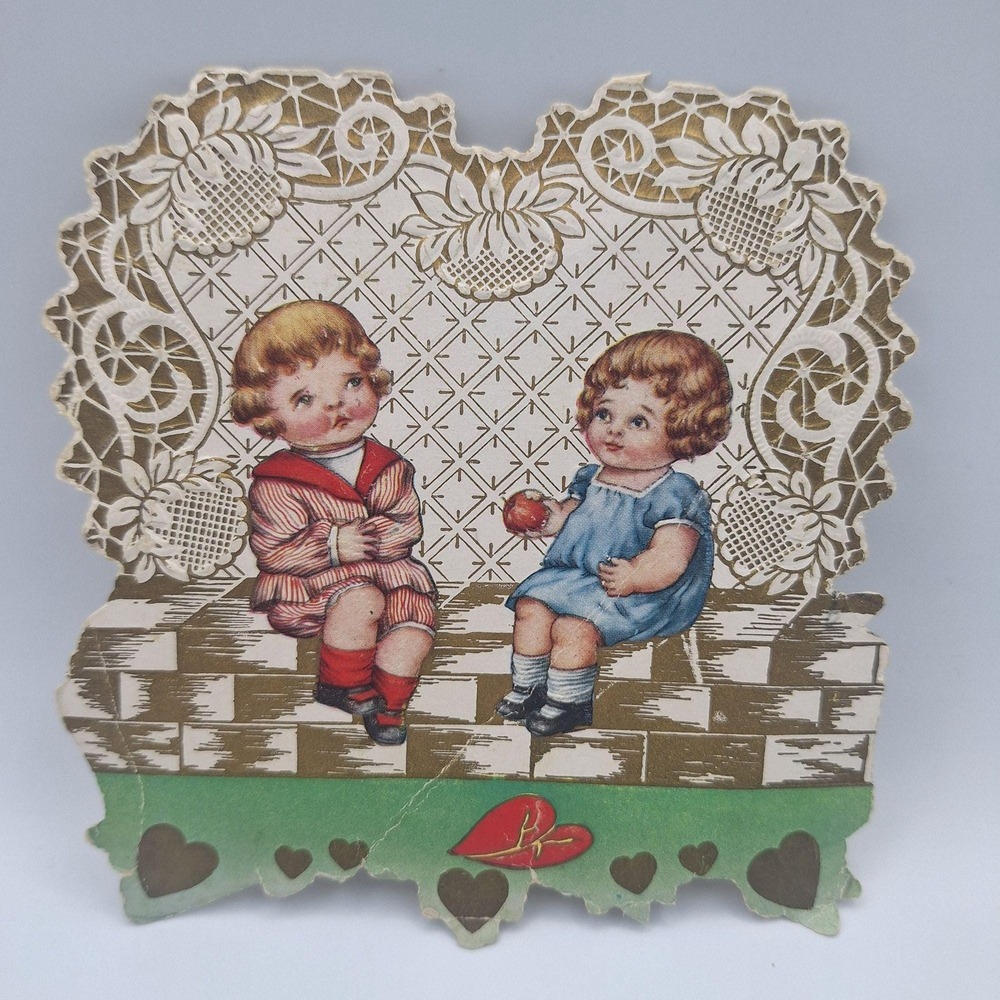 Victorian Die Cut Vintage Valentine Card‎ Children Romantic Heart Doily Art